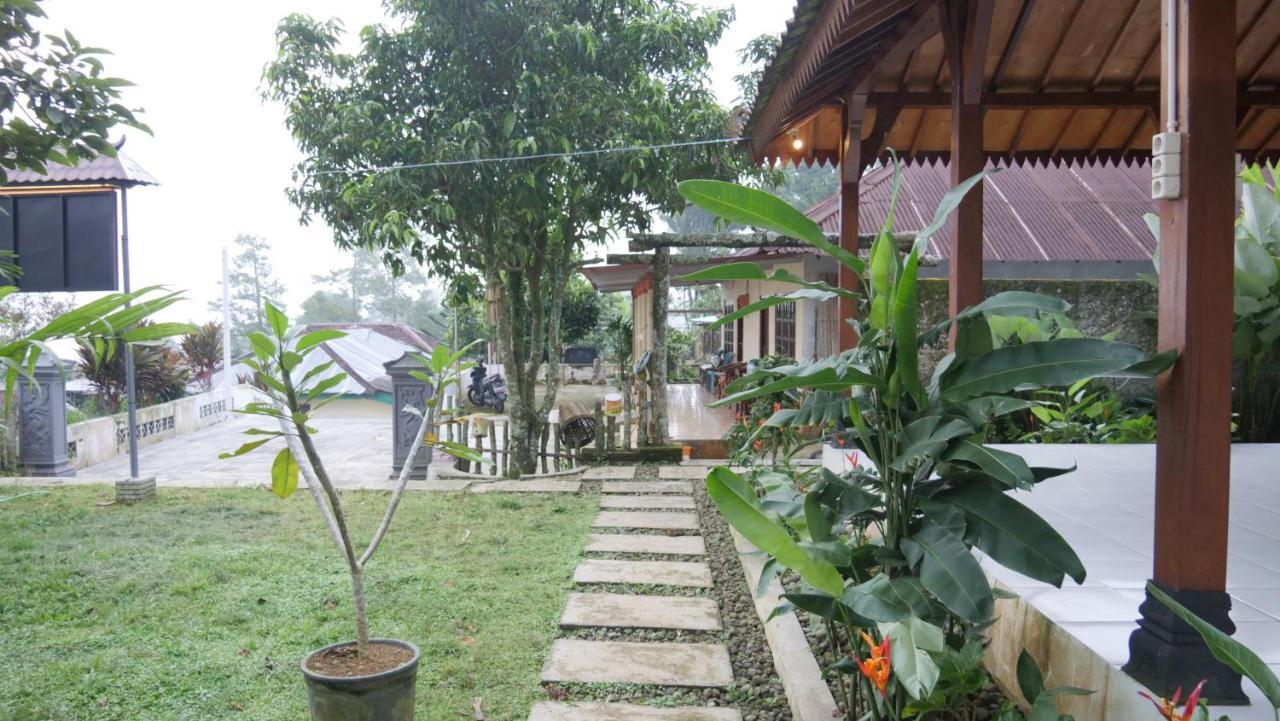 Kemuning Sanggar Pantcha Indra 게스트하우스 외부 사진