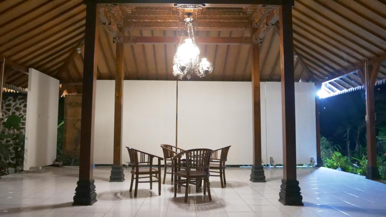 Kemuning Sanggar Pantcha Indra 게스트하우스 외부 사진