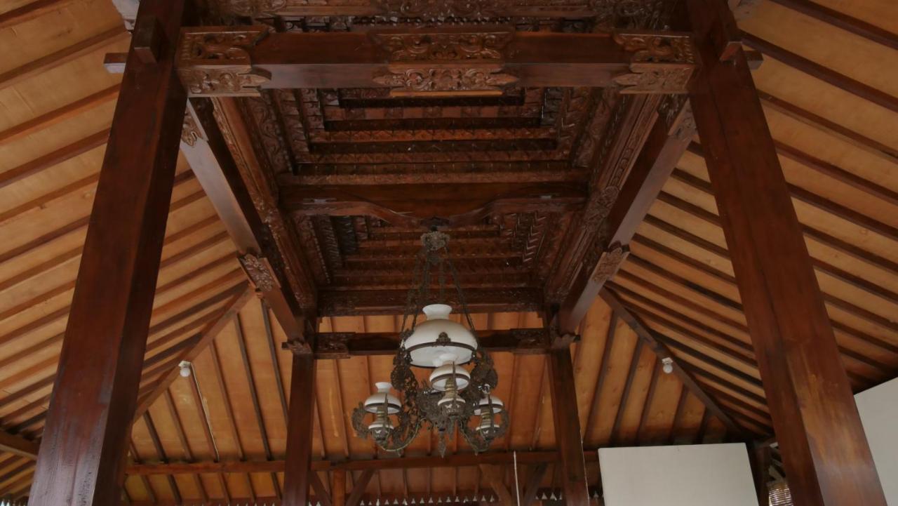 Kemuning Sanggar Pantcha Indra 게스트하우스 외부 사진